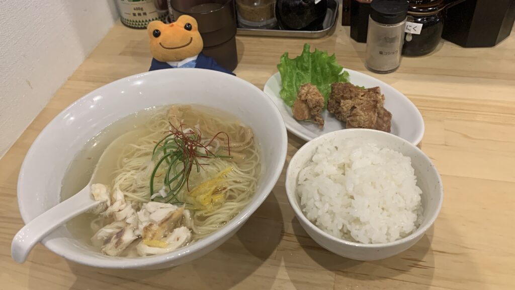 ラーメンファクトリー 鯛塩ラーメン からあげ ライス かえるのピクルス ダイア