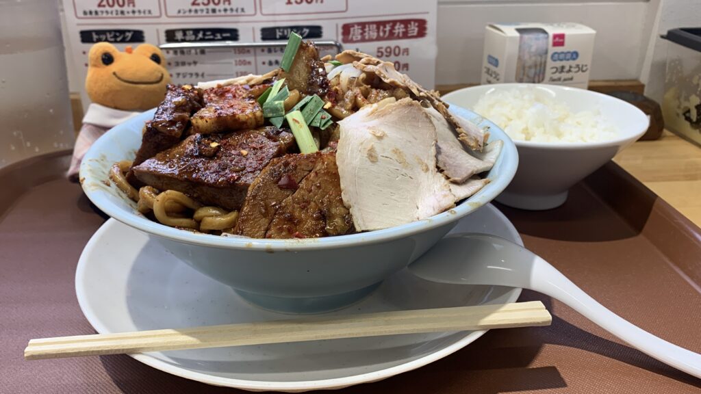 広島製麺 金二郎 チャーシュー麺アップ 可部
