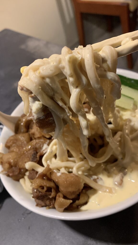 クスクスラーメン横川店 バカタルい冷やし中華 麺リフト 横川