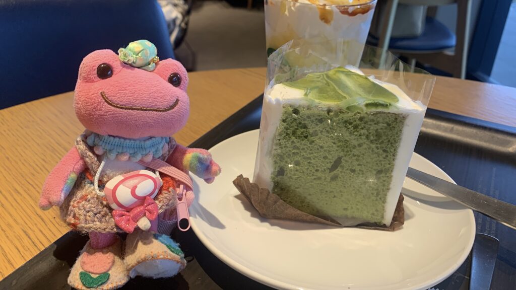 スターバックス 抹茶シフォンケーキ かえるのピクルス