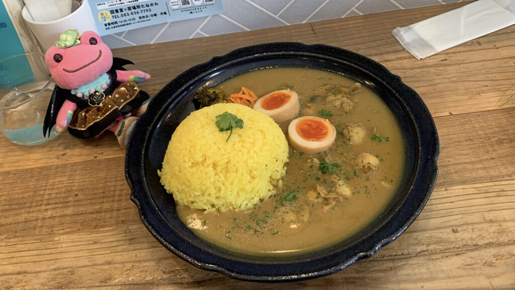 みとむや 5周年 週替わりカレー祭4週目 ホタテとじゃがいものポタージュカレー スパイスたまご ライス大盛り
