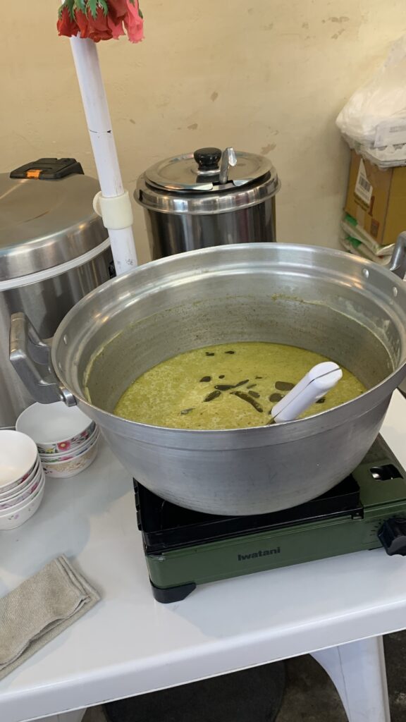 バンコク食堂バードマン 的場町 グリーンカレーの鍋 広島市南区的場町